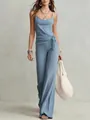 Vista completa del set top senza maniche blu e pantaloni a gamba larga su modella - Blu zaffiro