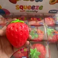 Juguete de fresa realista para aliviar el estrés y juego sensorial ASMR divertido - Bloque de Fresa (Con Sonido) / Rojo