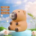 Vue détaillée d'un jouet à presser capybara soufflant des bulles pour se détendre. - Capybara Soufflant des Bulles / Env. 8cm