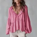 Camicetta bohémien rosa con scollo a V a balze e maniche a sbuffo dal design elegante - XS / Top / Rosa
