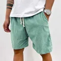 Klassische mintgrüne Cord-Shorts für Herren mit elastischem Kordelzug am Bund - Hellgrün
