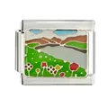 Gros plan du charm italien émaillé avec paysage de village pour bracelets modulaires - Style Fleurs de Montagne Rurales (CYI-024)