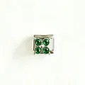 Dettaglio di una maglia per bracciale italiano in acciaio con quadrifoglio in zircone verde - Verde Scuro (#7)