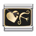 Gros plan sur le charme italien en émail noir avec motifs de cœur et d'arc dorés. - Style Flèche de Cupidon (ICJ163)
