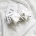 Fascia per capelli con fiocco bianco morbida per il lavaggio del viso e la cura della pelle - Stile Fiocco Grande / Bianco