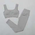 Naadloze lichtgrijze ribgebreide sportset met sportbeha en legging met hoge taille - S / Boven- En Onderstuk / Lichtgrijs