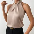 Elegante canotta in raso beige champagne con scollo all'americana per un look estivo - Taglia S / Top / Cammello