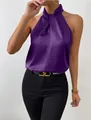 Elegante top smanicato in raso viola allacciato al collo con finitura simile alla seta - Viola