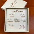 Set regalo di 7 paia di orecchini a perno con motivi a cuore, perla e fiocco in box - Confezione Regalo Strass Cuore Perla (CK112)