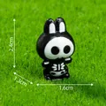 Statuina miniatura coniglio scheletro Halloween nero per decoro fai-da-te, 2,4 cm. - Al2.5cm La1.6cm Sp1.3cm