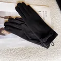 Élégants gants d'hiver noirs pour femmes avec doublure polaire épaisse et tactile - Taille unique / Style Nœud / Noir