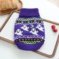 Halloween lila gestrickter Haustierpullover mit weißen Gespenstermustern für Hunde - XS / Oberteile / Halloween Pullover - Violetter Geist