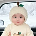Adorable gorro de invierno de felpa crema para bebé con protección para las orejas y hoja. - Circunferencia 40-48cm, adecuado para 3-18 meses / Blanco Leche Manzana (Doble Capa)