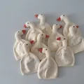 Lindo gorro de bebé de ganso blanco tejido a mano con lana suave y cálida de invierno - Circunferencia 40-48cm, adecuado para 3-18 meses / Ganso Cabezón Blanco Leche (Doble Capa)