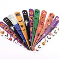 Halloween Schnapparmbänder mit Geistern und Kürbissen für Kinder Partygeschenke. - Zufälliger Halloween Muster Mix