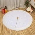 Sprankelende witte kerstboomrok met pailletten en een rand van zacht imitatiebont - Pailletten stijl / Pailletten Kunstbont Rand Kerstboomschort / Regenboog