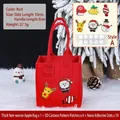 Rode kerstvilten cadeautas set met 6 cartoon patches en lijmpunten voor DIY - Cartoon Stickerset A / Rood