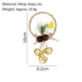 Campana decorativa de Navidad con agujas de pino y lazo, medida 16x8,2 cm, 23,4 g - Estilo de Aro Dorado Nórdico (C)