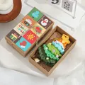 Handgefertigter gehäkelter Weihnachtsbaumschmuck in festlicher Geschenkbox - Stil C / Geschenkbox