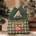 Grüne karierte Weihnachtsgeschenktüte mit Weihnachtsmann- und Merry Christmas-Print - Grünes Gitter-Stil