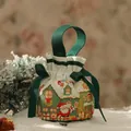 Weihnachtlicher Kordelzugbeutel für Süßigkeiten mit Weihnachtsmann-Druck und Griff. - S / Weiß + Grünes Weihnachtsparadies
