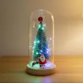 Mini árbol de Navidad LED en cúpula de cristal con figura de Papá Noel decorativo - Papá Noel A (Base de Madera) / Cúpula de plástico / Luz Colorida