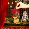 Decoratieve kleine kerstsok geschenktas met 3D-rendiergezicht en sneeuwvlokpatronen - Kleine Groene Sok Rendier