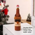 Housse de bouteille de vin motif renne de Noël, tricot rayé marron avec bonnet rouge - Style Renne