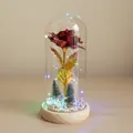 Elegante rosa roja artificial en cúpula de vidrio con luces LED sobre base madera - Cúpula de Plástico + Caja de Color / Rojo Pan de Oro + Luz Multicolor + Base de Madera