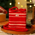 Festliche rot-weiß gestreifte gestrickte Weihnachts-Geschenktüte für Süßigkeiten - Knitted small backpack red