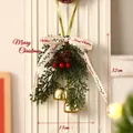 Addobbo natalizio da appendere con pino verde, bacche rosse e campane dorate decorazione - Ciondolo Doppia Campana Ramo di Pino / 32cmx13cm