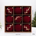 Juego de 9 bolas de Navidad flocadas burdeos con patrón de hojas doradas - Estilo Flocado (Modelo B) / 9 Piezas/Paquete / Burdeos