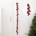 Guirlande de boules de Noël rouge de 1,9m pour la décoration de maison et centre - Combinaison de Boules de Tailles Mixtes / Bordeaux