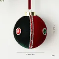 Pallina di Natale in velluto rosso e verde con strass, diametro 8,8 cm, decoro festivo. - Pezzo Singolo / Contrasto Rosso e Verde (Intarsio Strass)