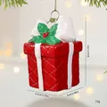 Gedetailleerde rode geschenkdoos kerstboomornament met afmetingen 8x6,5x5cm en 23g. - Enkele Verpakking (8x6.5x5cm)