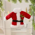 Adorno de traje de Papá Noel de punto rojo para la decoración festiva del árbol de Navidad - Adorno Suéter de Punto / Tejido Rojo y Blanco - Rayas Gruesas