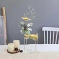 Elegante ornamento natalizio a forma di renna dorata con pigne - Renna - Bocca Piatta