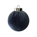 Donkerblauwe fluwelen kerstbal met zilveren ophangoogje - Blauw