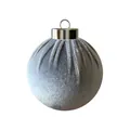 Luxe zilveren fluwelen kerstbal ornament voor een sfeervolle vakantie decoratie - Blauwgrijs