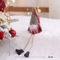 Handgemaakte feestelijke kerstkabouter met grijze gebreide muts en rood lijf, 27 cm - Gray Hat Long Legs (27cm) / Grijs