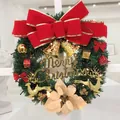 Ghirlanda di Natale artificiale con grande fiocco rosso e scritta Merry Christmas dorata - Renna con Campanellino / Misura 40cm