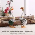 Paar kleine rustikale Entenfiguren für die Weihnachtsdekoration auf dem Tischdekor - Kleines Gelbes Enten-Paar / 1 Paar