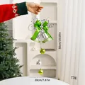 Handgefertigte Weihnachtsglocke zum Aufhängen mit grüner Schleife und Merry Christmas - Silbergrün (24SDLD02) / Weihnachtsglocke