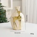 Eleganter Weihnachts-Blumenvase aus Keramik mit goldener Hirschskulptur für die Deko - L / Vase / Beige Rentier