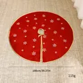 Rode kerstboomrok met witte geborduurde sneeuwvlokken en een gouden afwerking - Red Snowflake Small / 100cm