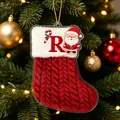 Rode acryl kerstsok hanger met letter R en schattige kerstman afbeelding - Kerstsok Letter R