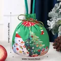 Festlicher grüner Weihnachtsbeutel aus Samt mit Kordelzug und Schneemann-Motiv - Cartoon-Druck Schneemann Stil / Grün