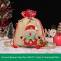 Feestelijke kerst sneeuwpop rugzak cadeauzakje voor snoepjes en kerst traktaties - Linnen Rugzakstijl met Trekkoord - Sneeuwpop / 30x25cm