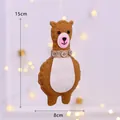Handgefertigter Filz-Alpaka-Weihnachtsbaumanhänger mit 15cm x 8cm großen Maßangaben. - Alpaka B-Braun