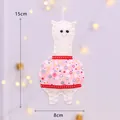 Süßer weißer Alpaka-Weihnachtsbaumschmuck aus Filz mit rosa Punkten, 15 cm hoch - Alpaka B-Weiß